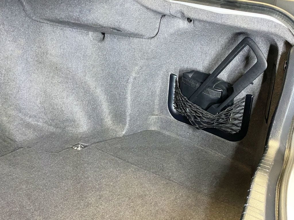 2004 Lexus LS 430 photo 43