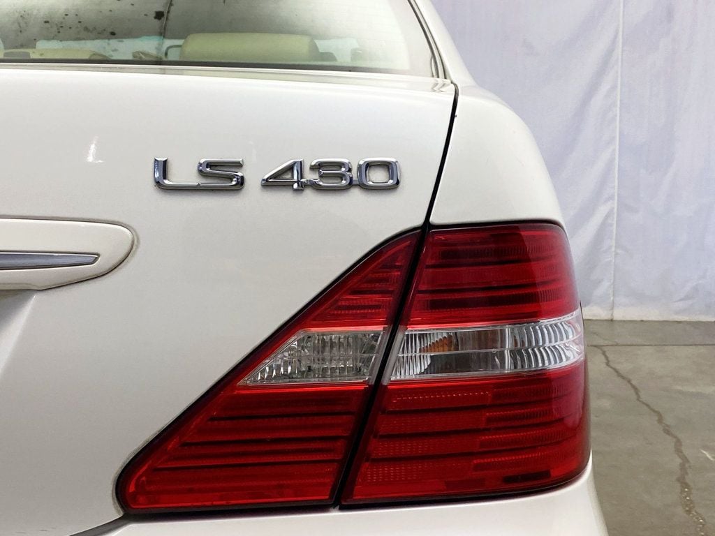 2004 Lexus LS 430 photo 6