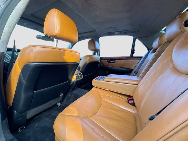 2004 Lexus LS 430 Base 4dr Sedan - 22963912 - 12