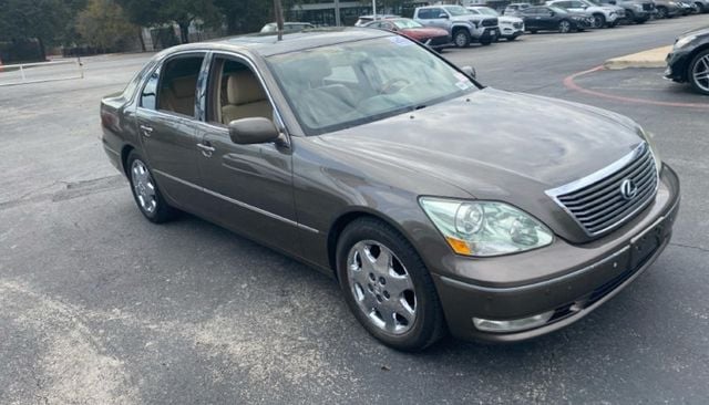 2004 Lexus LS 430 LOOK AT CARFAX! ALL DEALER SERVICES DONE! CLEAN UNIT WOW CHEAP - 22954170 - 1