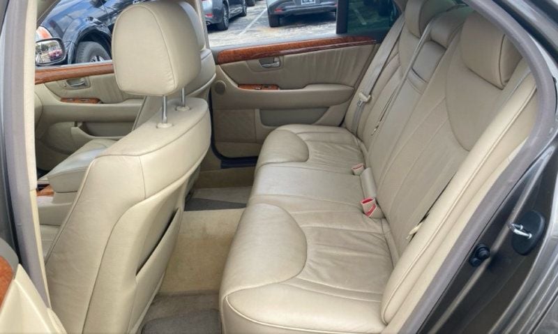 2004 Lexus LS 430 LOOK AT CARFAX! ALL DEALER SERVICES DONE! CLEAN UNIT WOW CHEAP - 22954170 - 7