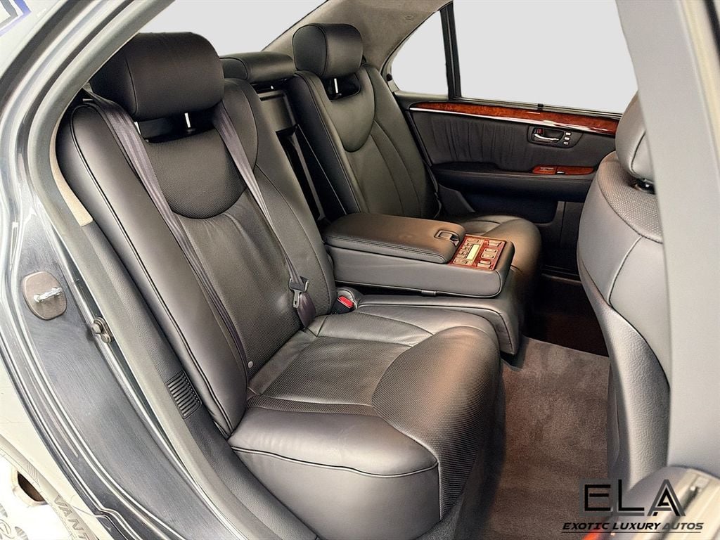2004 Lexus LS 430 ULTRA LUXURY PACKAGE!  - 23041740 - 26