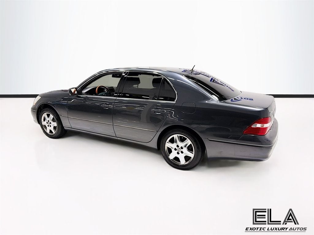2004 Lexus LS 430 ULTRA LUXURY PACKAGE!  - 23041740 - 3