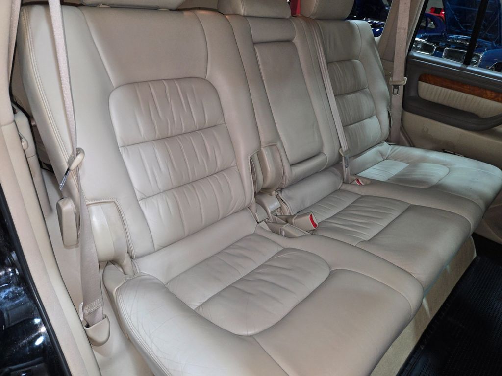 2004 Lexus LX 470 4dr SUV - 23058560 - 9