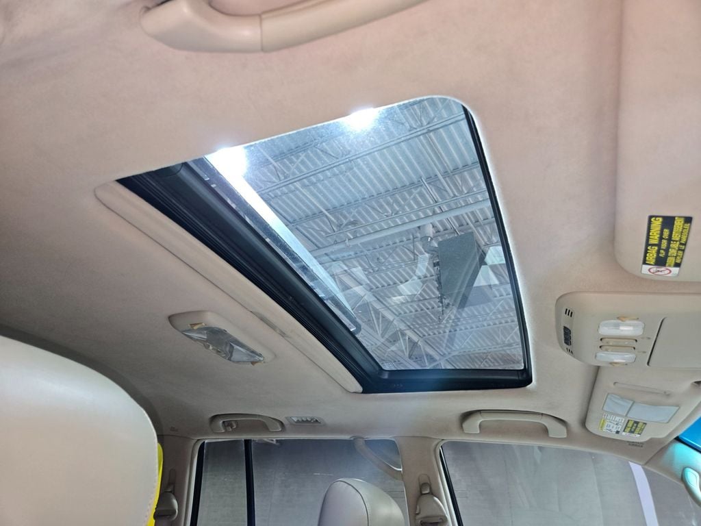 2004 Lexus LX 470 4dr SUV - 23058560 - 10