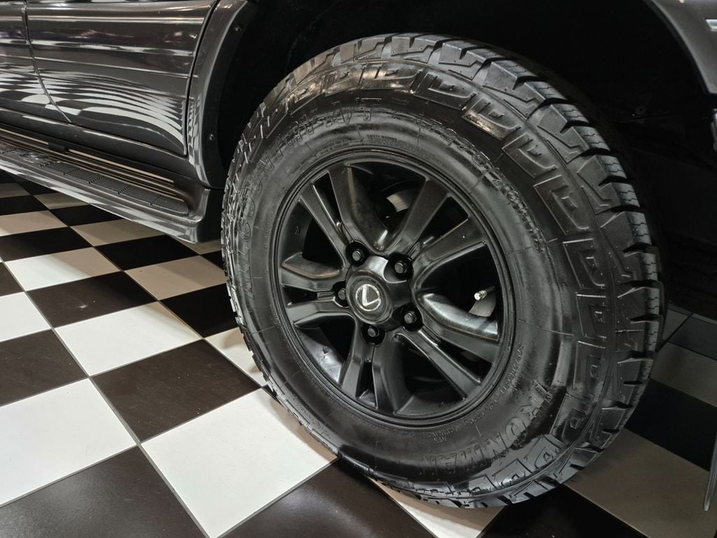 2004 Lexus LX 470 4dr SUV - 23058560 - 27