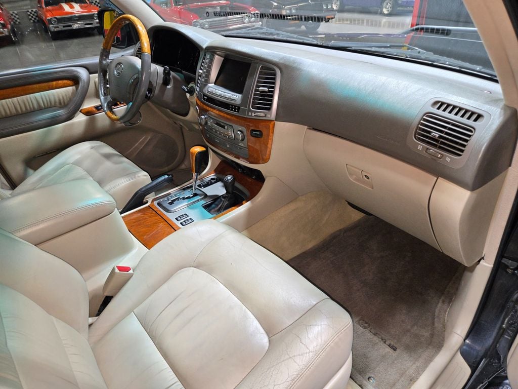 2004 Lexus LX 470 4dr SUV - 23058560 - 6