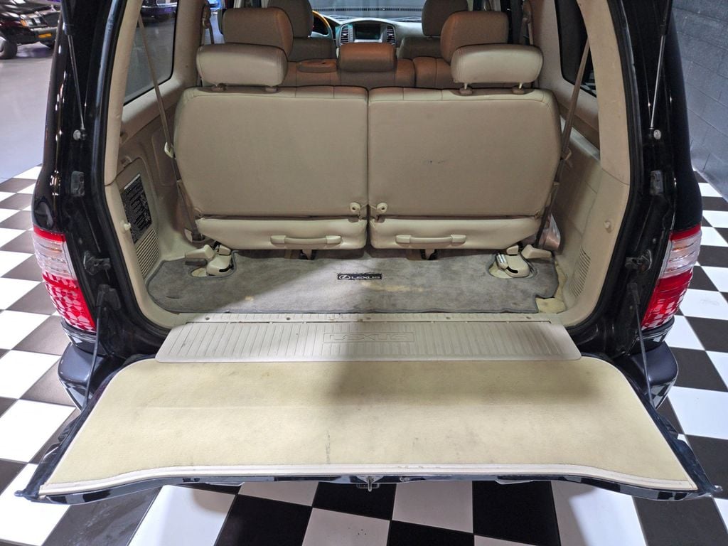 2004 Lexus LX 470 4dr SUV - 23058560 - 70