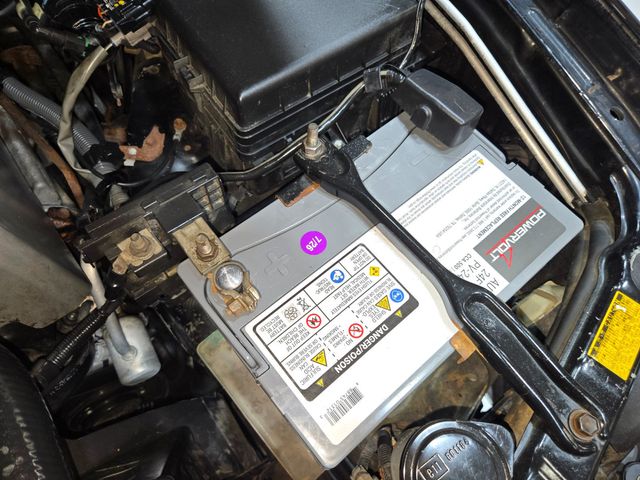 2004 Lexus LX 470 4dr SUV - 23058560 - 79