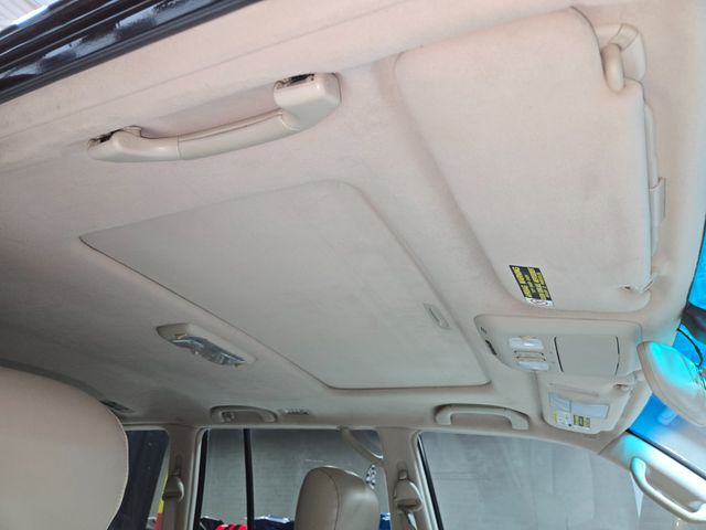 2004 Lexus LX 470 4dr SUV - 23058560 - 84