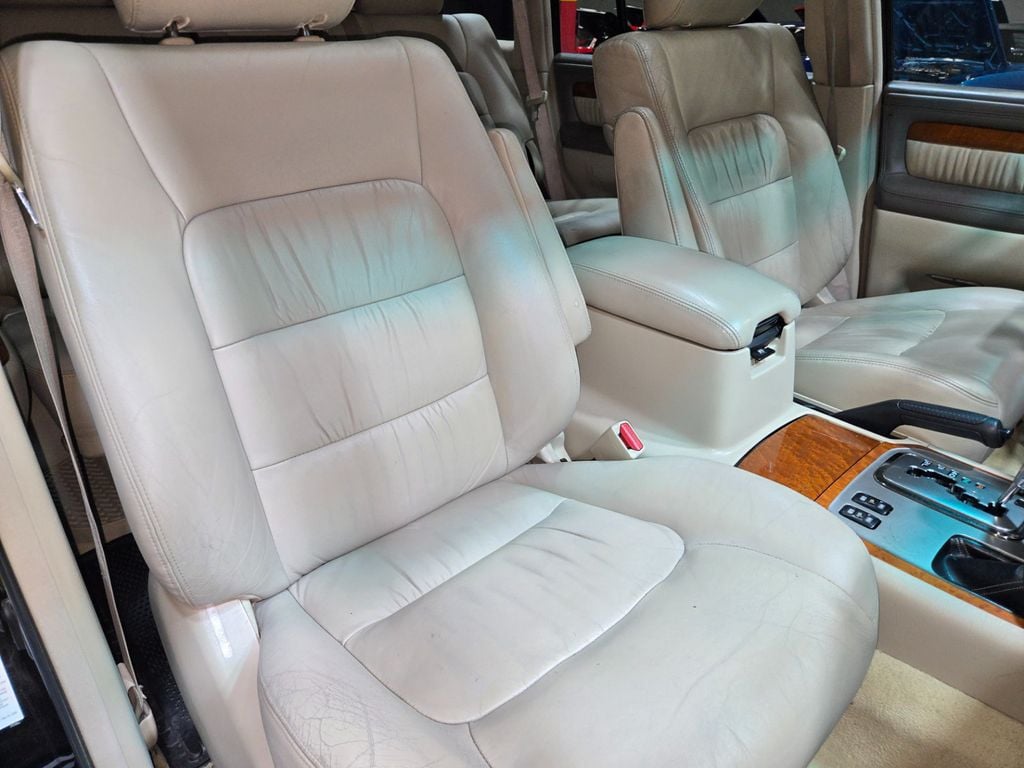 2004 Lexus LX 470 4dr SUV - 23058560 - 8