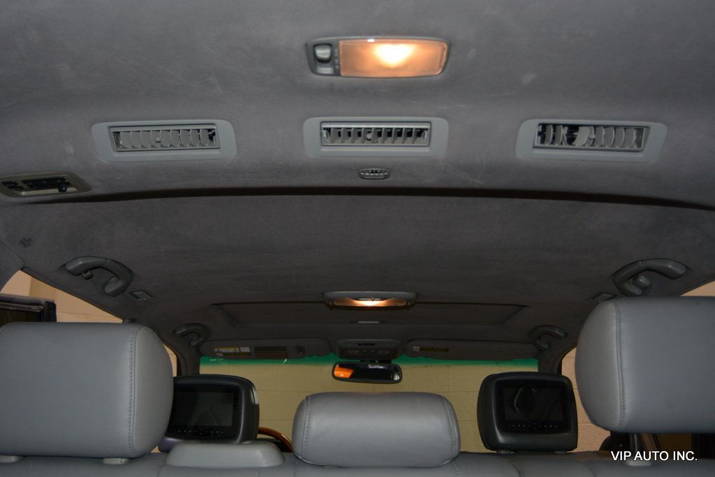 2004 Lexus LX 470 4dr SUV - 22939897 - 12