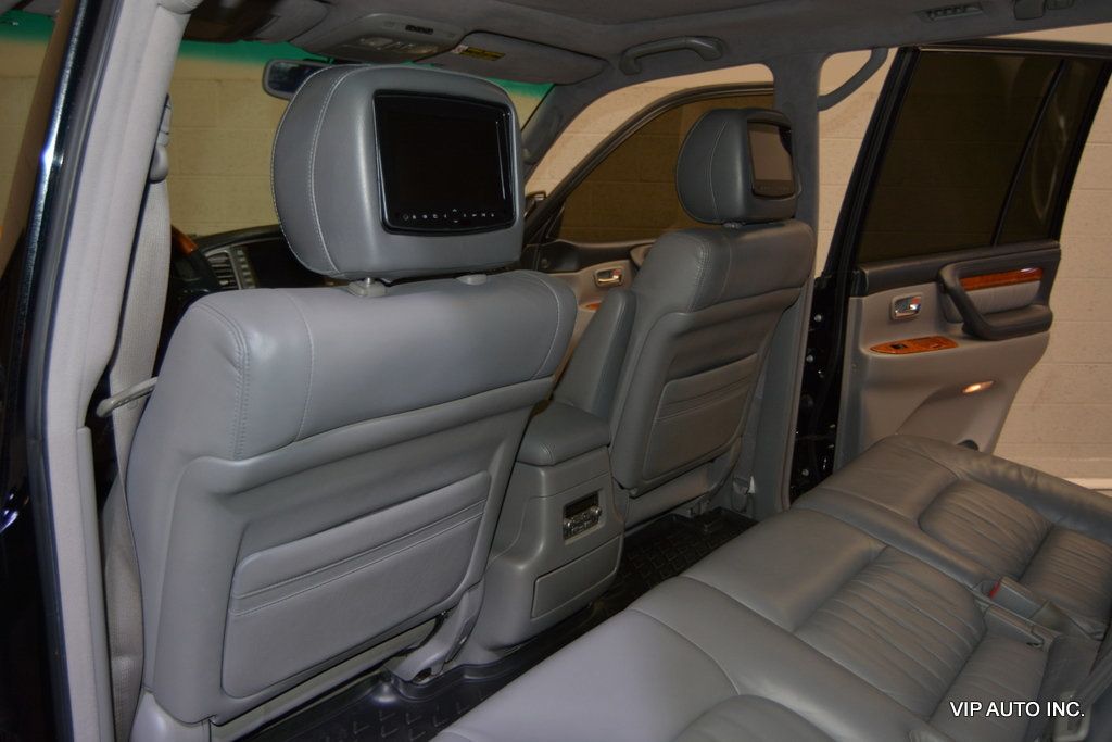 2004 Lexus LX 470 4dr SUV - 22939897 - 14