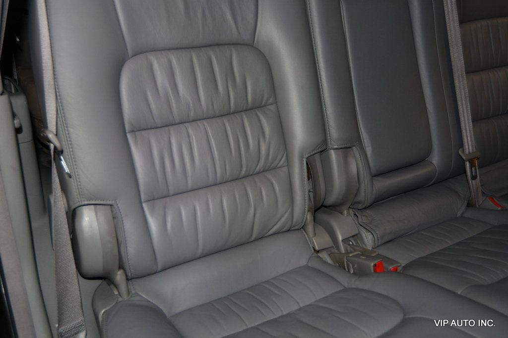 2004 Lexus LX 470 4dr SUV - 22939897 - 24