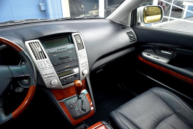 2004 Lexus RX 330 4dr SUV - 17518382 - 17