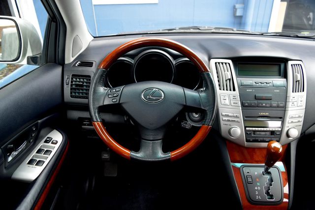 2004 Lexus RX 330 4dr SUV - 17518382 - 1