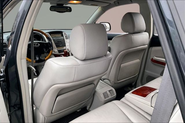 2004 Lexus RX 330 4dr SUV AWD - 23008397 - 18