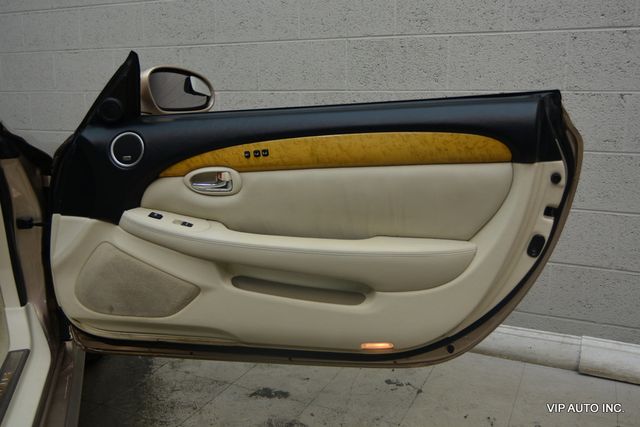 2004 Lexus SC 430 2dr Convertible - 23055672 - 18