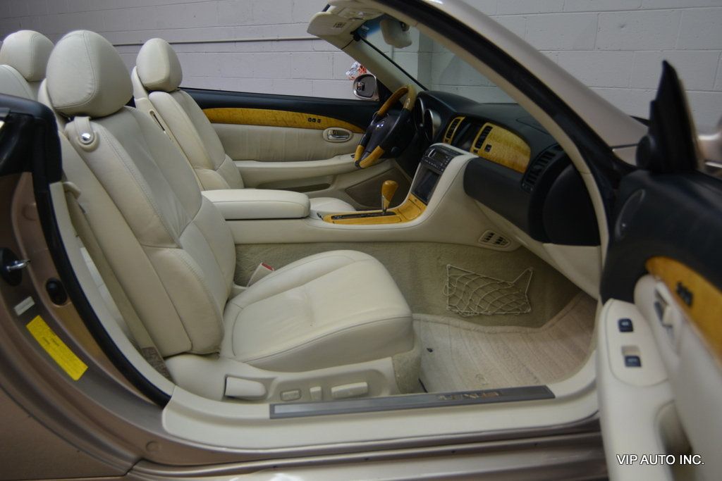 2004 Lexus SC 430 2dr Convertible - 23055672 - 23