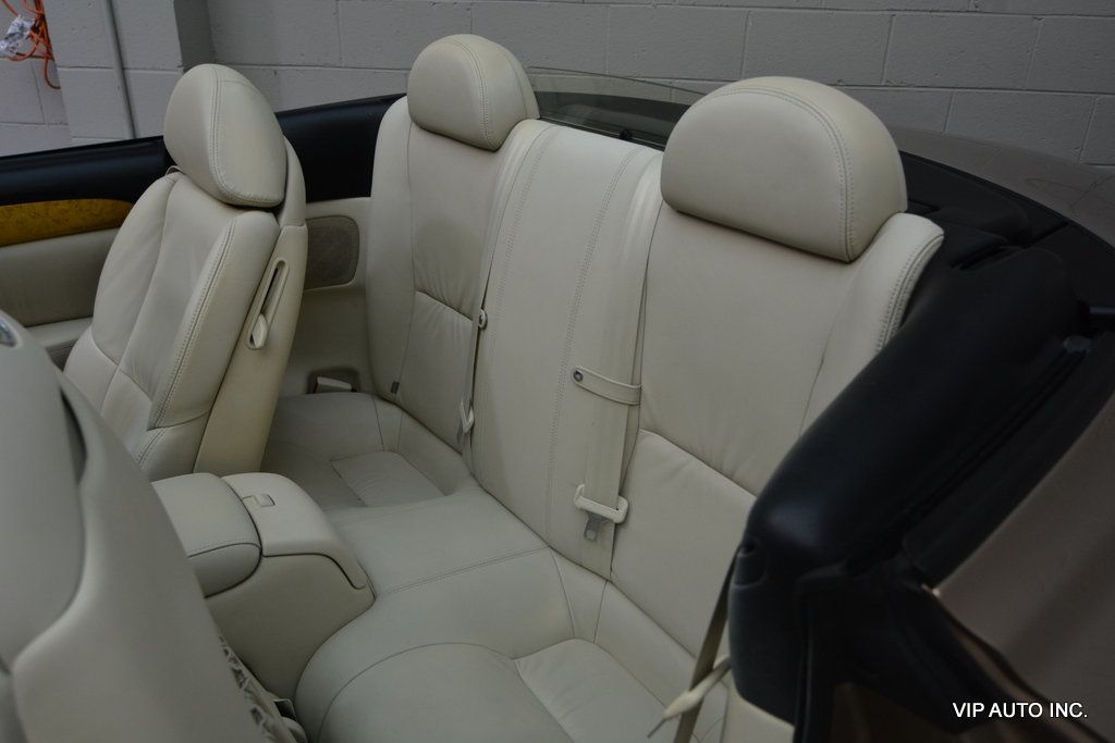 2004 Lexus SC 430 2dr Convertible - 23055672 - 25
