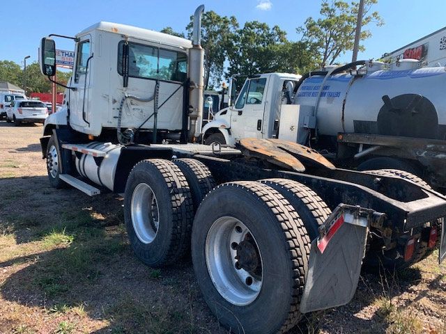 2004 Mack CX613 TANDEM AXLE TRACTOR READY FOR WORK PRICED TO SELL - 21540454 - 11