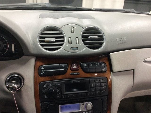 2004 Mercedes-Benz CLK CLK320 2dr Cabriolet 3.2L - 22956794 - 17