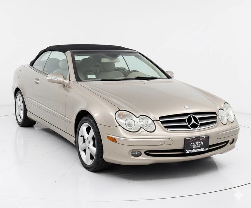 2004 Mercedes-Benz CLK CLK 320 2dr Convertible - 22937892 - 15