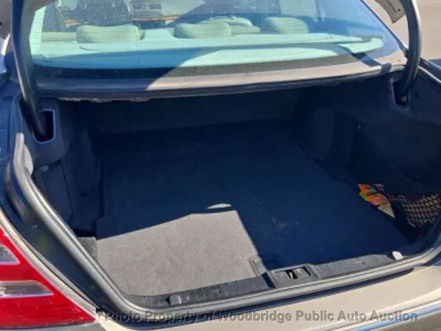 2004 Mercedes-Benz E-Class E320 4dr Sedan 3.2L 4MATIC - 22985958 - 10