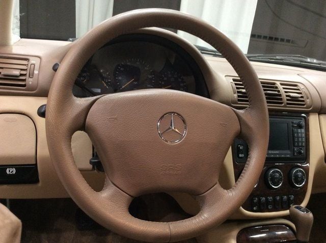 2004 Mercedes-Benz M-Class ML350 4MATIC 4dr 3.5L - 22770526 - 10