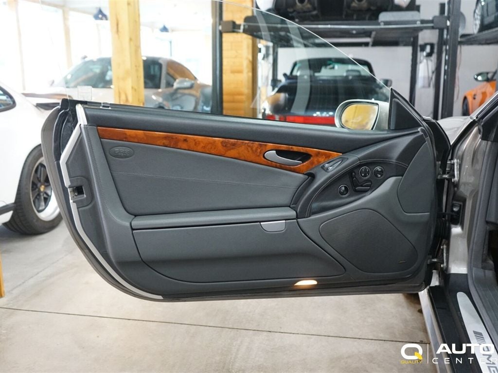 2004 Mercedes-Benz SL-Class 2dr Roadster 5.5L AMG - 23018952 - 11