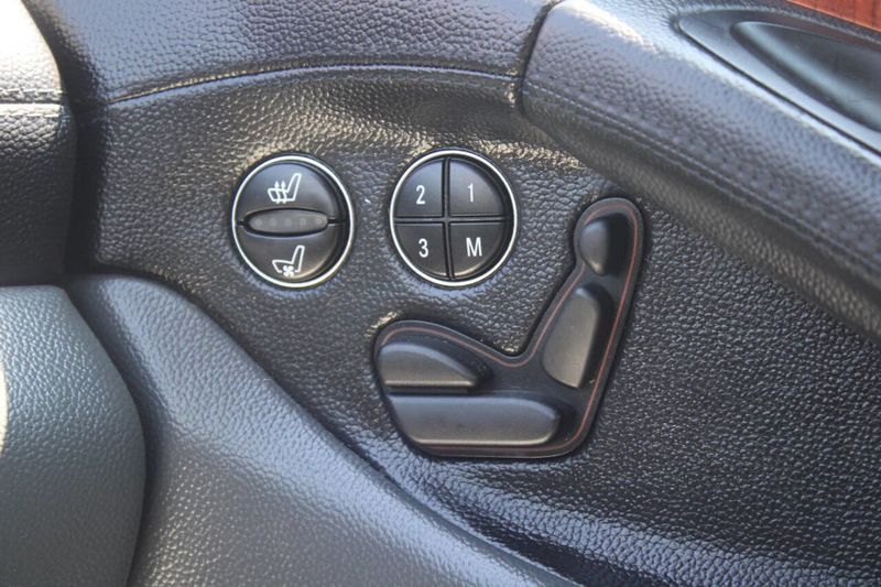 2004 Mercedes-Benz SL-Class SL500 2dr Roadster 5.0L - 22901694 - 20