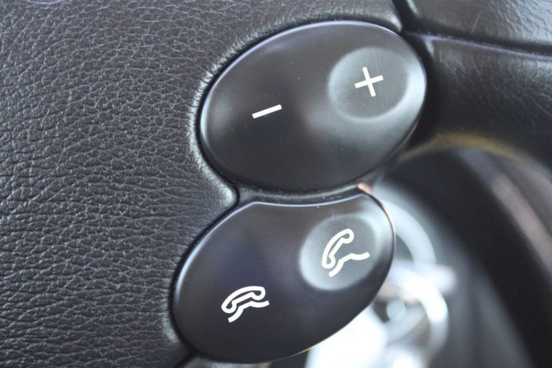 2004 Mercedes-Benz SL-Class SL500 2dr Roadster 5.0L - 22901694 - 25