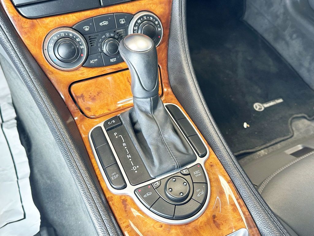 2004 Mercedes-Benz SL-Class SL500 2dr Roadster 5.0L - 23098735 - 38