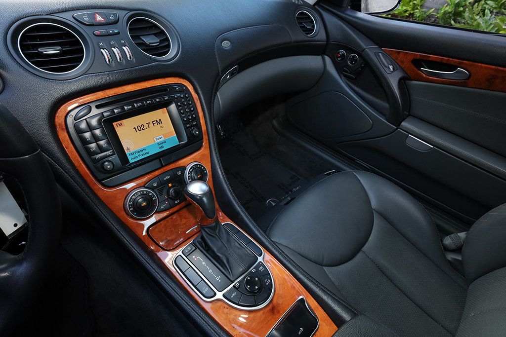 2004 Mercedes-Benz SL-Class SL500 2dr Roadster 5.0L - 22980472 - 9