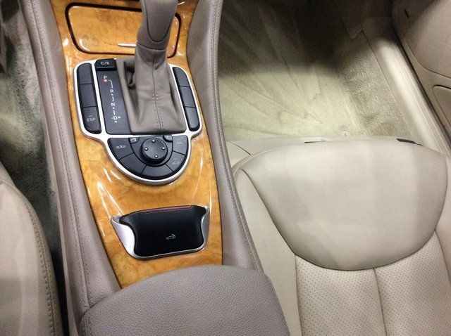 2004 Mercedes Benz SL 500 photo 20