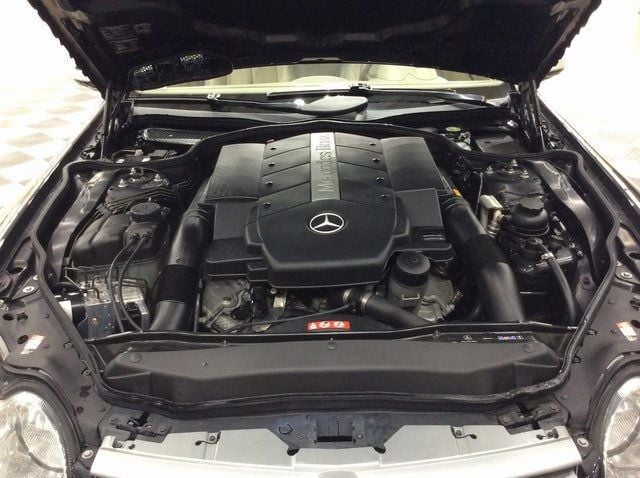 2004 Mercedes Benz SL 500 photo 25