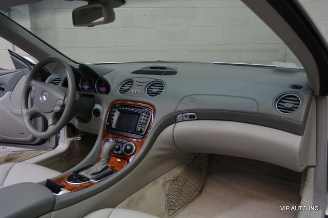 2004 Mercedes-Benz SL-Class SL500 2dr Roadster 5.0L - 22994749 - 13