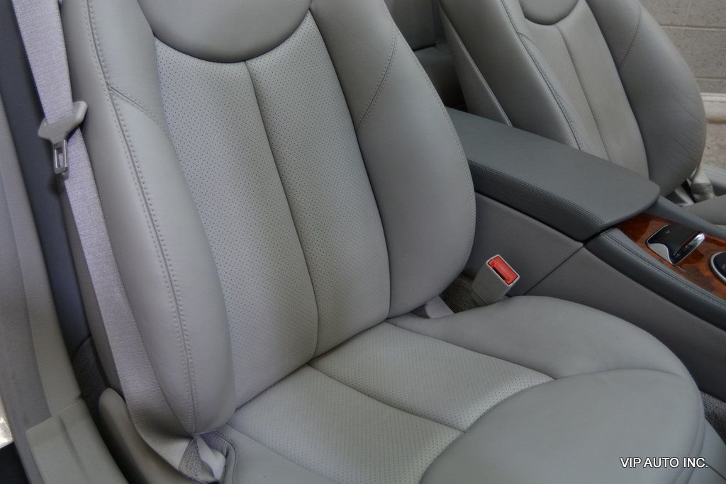 2004 Mercedes-Benz SL-Class SL500 2dr Roadster 5.0L - 22994749 - 17