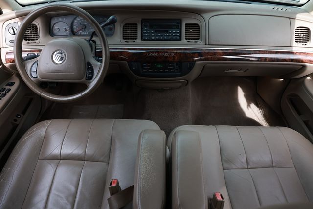 2004 Mercury Grand Marquis 4dr Sedan LS Ultimate - 22991967 - 25