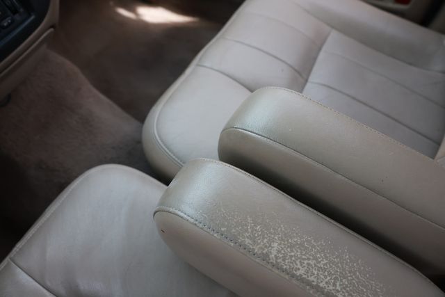 2004 Mercury Grand Marquis 4dr Sedan LS Ultimate - 22991967 - 39