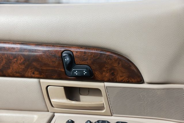 2004 Mercury Grand Marquis 4dr Sedan LS Ultimate - 22991967 - 42