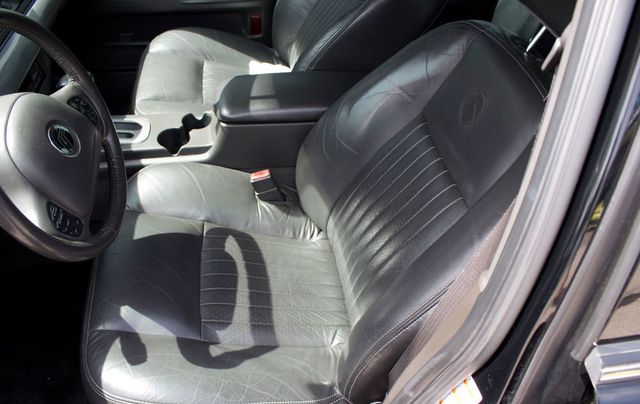 2004 Mercury Marauder 4dr Sedan - 21618701 - 10