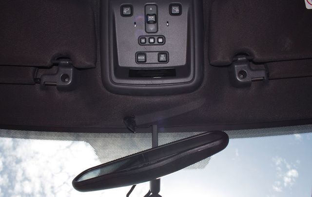 2004 Mercury Marauder 4dr Sedan - 21618701 - 18