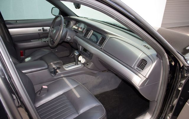 2004 Mercury Marauder 4dr Sedan - 21618701 - 23