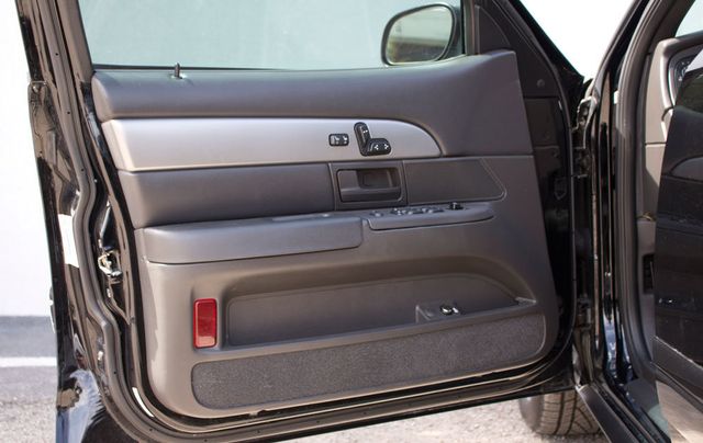 2004 Mercury Marauder 4dr Sedan - 21618701 - 7