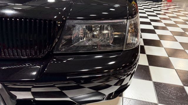 2004 Mercury Marauder 4dr Sedan - 22984333 - 33