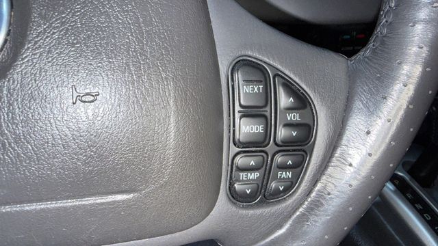 2004 Mercury Marauder 4dr Sedan - 22984333 - 60