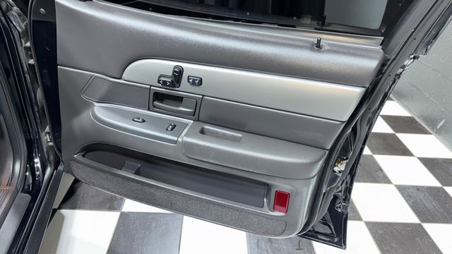 2004 Mercury Marauder 4dr Sedan - 22984333 - 65