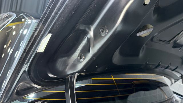 2004 Mercury Marauder 4dr Sedan - 22984333 - 93