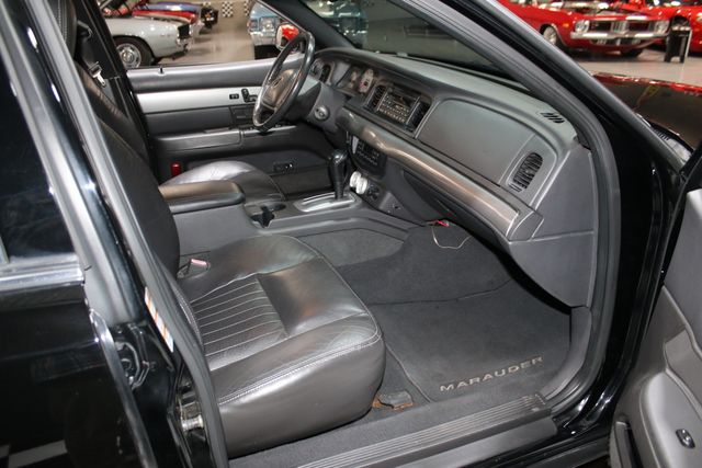 2004 Mercury Marauder 4dr Sedan - 22995699 - 31